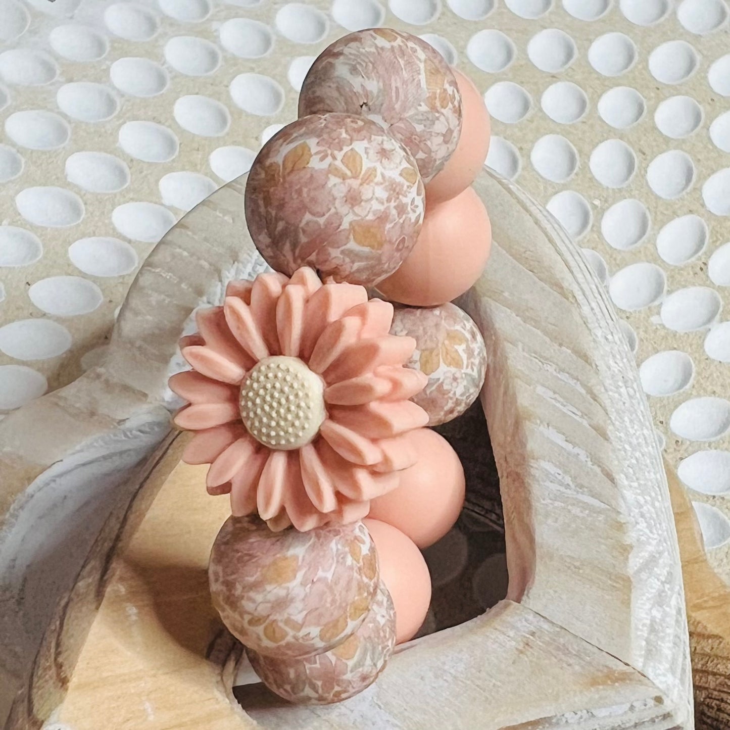 Peach Daisy Cup Charm